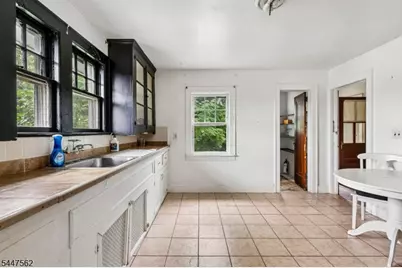 69 Buschmann Ave, Haledon, NJ 07508 - Photo 12