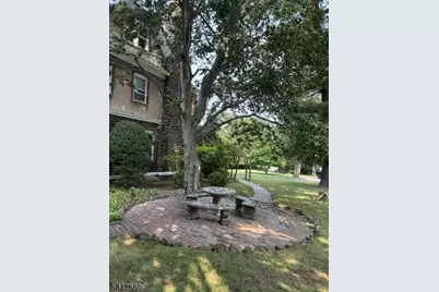 679 Mountain Blvd #2, Watchung, NJ 07069 - Photo 4