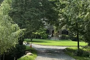 679 Mountain Blvd, Watchung, NJ 07069 - Photo 2