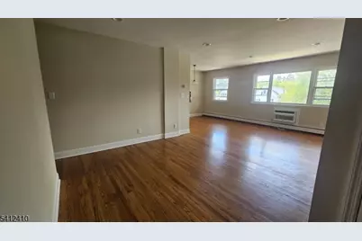 201 Vail St #4b, Hackettstown, NJ 07840 - Photo 4
