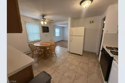 11 Canterbury Ave, North Arlington, NJ 07031 - Photo 2