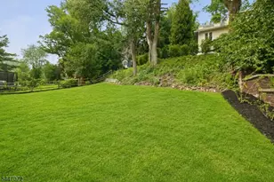 145 Glen Ave, Millburn, NJ 07041 - Photo 36