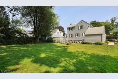 11 Munsee Dr, Cranford Township, NJ 07016 - Photo 32