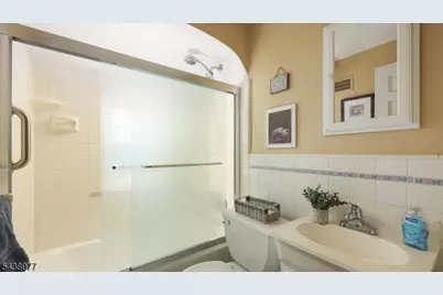 11 Munsee Dr, Cranford Township, NJ 07016 - Photo 22