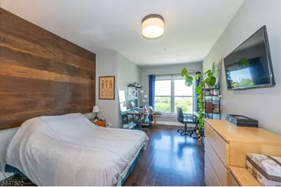 15-19 Tichenor Ln #406, Newark, NJ 07114 - Photo 18