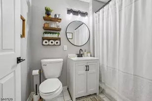 358 Rector, Perth Amboy, NJ 08861 - Photo 6