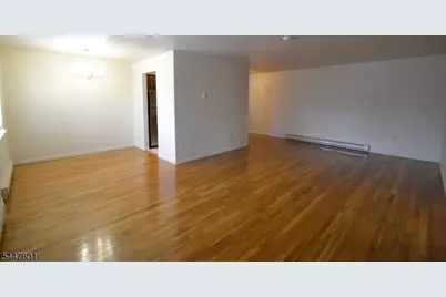 121 Grove St #3, Clifton, NJ 07013 - Photo 4