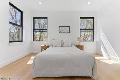 113.5 Oak St #1, Jersey City, NJ 07304 - Photo 6