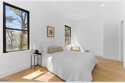 113.5 Oak St #1, Jersey City, NJ 07304 - Photo 10