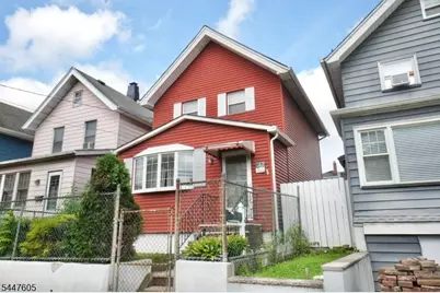 425 Davis Ave, Kearny, NJ 07032 - Photo 1