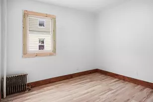 495 Totowa Ave, Paterson, NJ 07522 - Photo 18