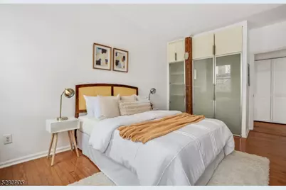 54-60 McWhorter St #307, Newark, NJ 07105 - Photo 8