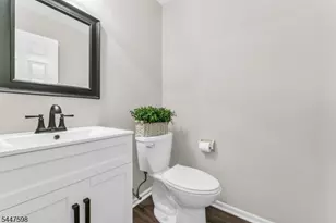 154 Leeds Ct, Madison, NJ 07940 - Photo 12