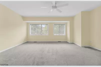 154 Leeds Ct #154, Madison, NJ 07940 - Photo 14
