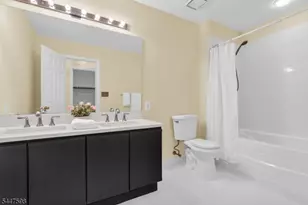 154 Leeds Ct, Madison, NJ 07940 - Photo 18