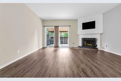 154 Leeds Ct #154, Madison, NJ 07940 - Photo 6
