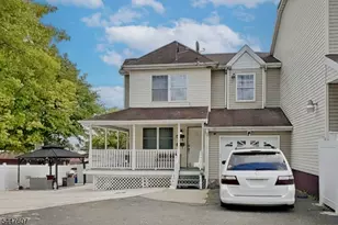 337 18th Ave, Newark, NJ 07108 - Photo 2