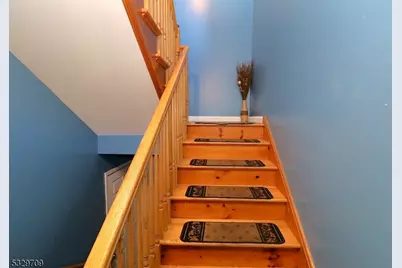 580 3rd St, Newark, NJ 07107 - Photo 8