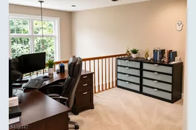 28 Camlet Ct, Roseland, NJ 07068 - Photo 12
