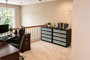 28 Camlet Ct, Roseland, NJ 07068 - Photo 12