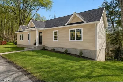48 Northwood Dr, High Bridge, NJ 08829 - Photo 2