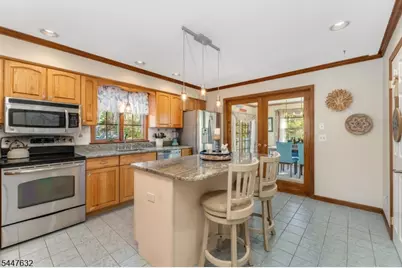 36 Mackenzie Rd, Hampton Boro, NJ 08827 - Photo 12