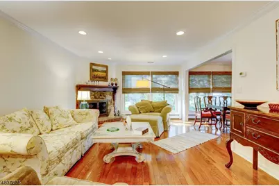 29 1st St, Franklin Township, NJ 08873 - Photo 4