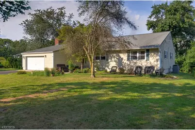 29 1st St, Franklin Township, NJ 08873 - Photo 2