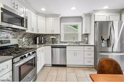 74 Meisel Ave, Springfield, NJ 07081 - Photo 8