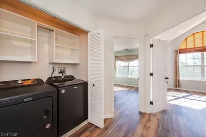 146 Summit Rdg, Pompton Lakes, NJ 07442 - Photo 12