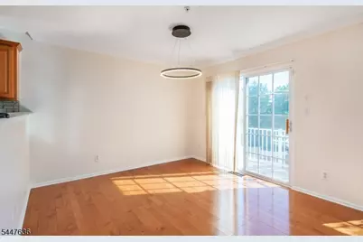 146 Summit Rdg, Pompton Lakes, NJ 07442 - Photo 6