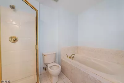 146 Summit Rdg, Pompton Lakes, NJ 07442 - Photo 16