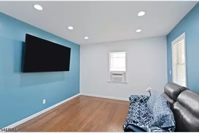 138 Homestead Pl, Bogota, NJ 07603 - Photo 6