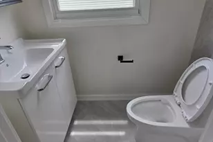 13 Vermont Ave, Newark, NJ 07106 - Photo 14