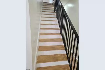 13 Vermont Ave, Newark, NJ 07106 - Photo 10
