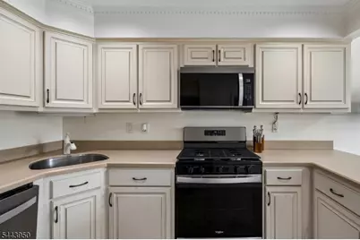 3 Fowler Dr, West Orange Township, NJ 07052 - Photo 12