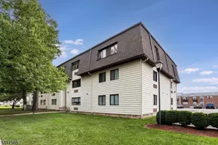 46 Watsessing Ave Ub15, Belleville, NJ 07109 - Photo 2