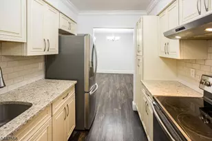 46 Watsessing Ave Ub15, Belleville, NJ 07109 - Photo 14