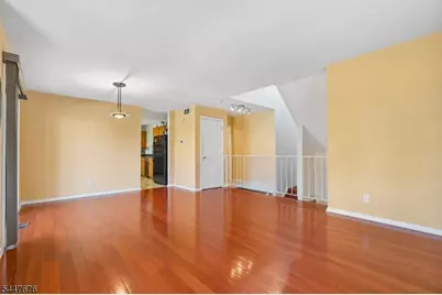 216 Copeley Way, North Brunswick Township, NJ 08902 - Photo 4