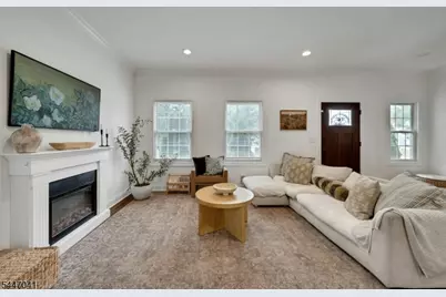 37 Elston St, Bloomfield, NJ 07003 - Photo 8