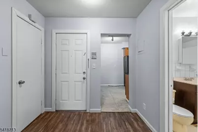 250 Clendenny Ave #4, Jersey City, NJ 07304 - Photo 4
