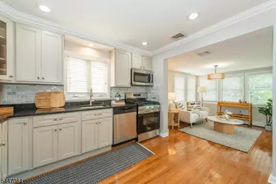 37 Evans Rd, Bloomfield, NJ 07003 - Photo 14