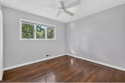 29 Tiffany Dr, Livingston, NJ 07039 - Photo 16