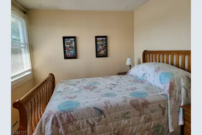 21 Meteor Trl, Byram Township, NJ 07821 - Photo 12