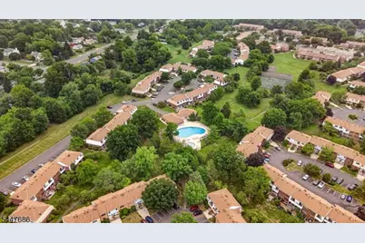 301 Windsor Ct, Hillsborough Township, NJ 08844 - Photo 26
