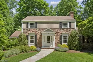 75 Club Dr, New Providence, NJ 07901 - Photo 1