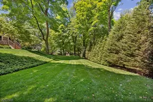 75 Club Dr, New Providence, NJ 07901 - Photo 6