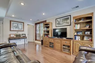 19 Annette Dr, Edison, NJ 08820 - Photo 6
