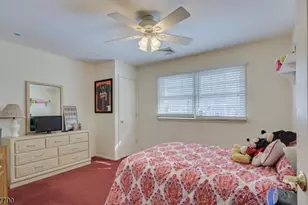 19 Annette Dr, Edison, NJ 08820 - Photo 30