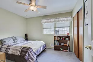 19 Annette Dr, Edison, NJ 08820 - Photo 32